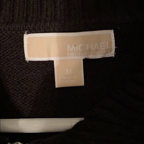 Michael Kors winter sweater - Picture 4 of 4